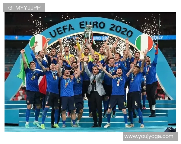 足坛震惊大牌球星疑似当众顺手牵羊偷走比赛用足球 足坛震惊大牌球星疑似当众顺手牵羊偷走比赛用足球